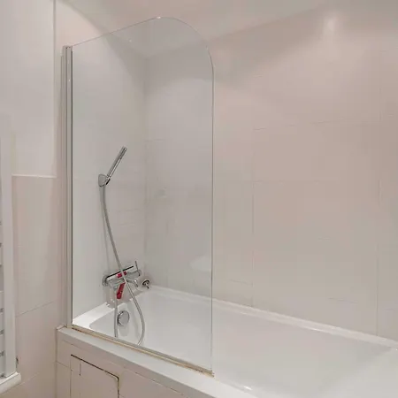 Charming On Boulevard Alexandre Iii Apartment Cannes